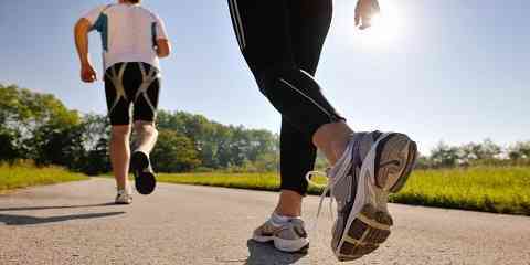 ankles hurt when running